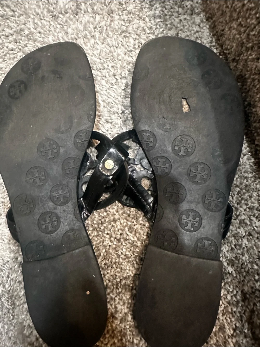 Tory Burch Black Patent Logo-Disc Slide Sandals